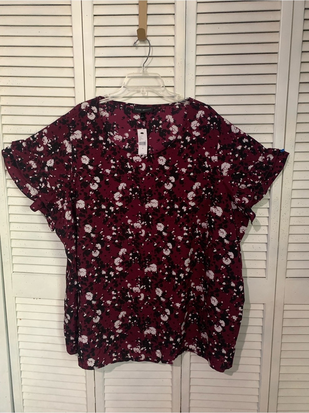 Lane Bryant Burgundy Floral Print Short Flutter Sleeve Blouse